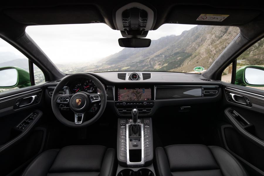 Торпедо Porsche Macan Turbo (95B) 2019 года  (WW) (фото 34 из 45)